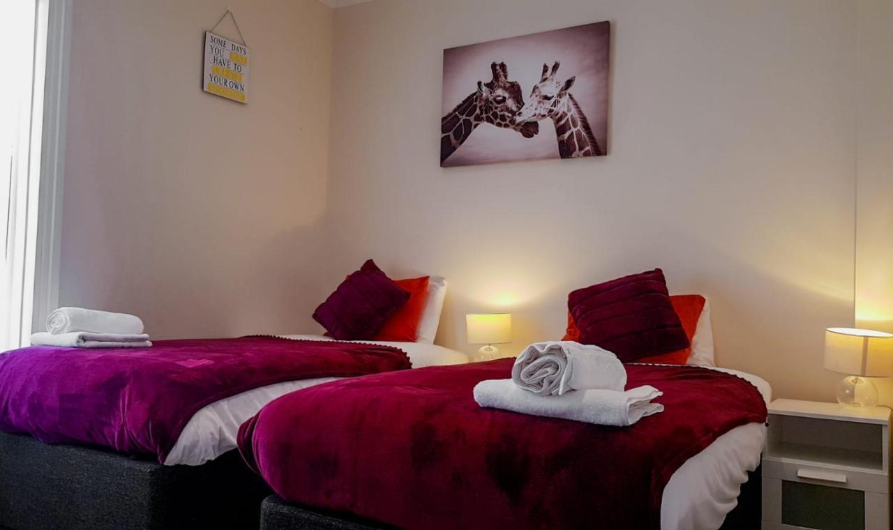 Bellaliving 2 Bedroom Apartment - Luton Luton  Exterior photo